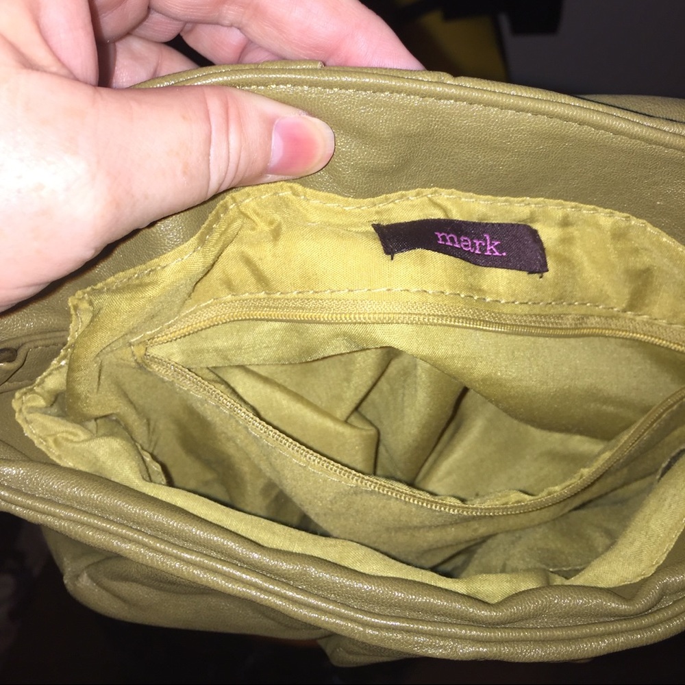 Shoulder bag